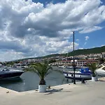 Horizon 20 'A' Apartment Sveti Vlas