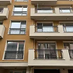 Family Apartments Pomorie 2