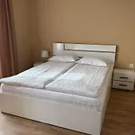 Апартаменти Bella Deluxe