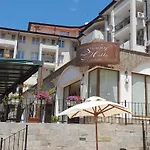 Sunny Beach Hills Apartment - Private