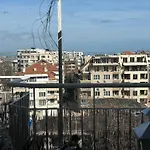 City Leisure In A Flower Sea Apartment, Burgas Lazur
