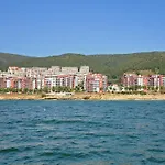 Marina And Panorama Apartments