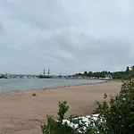 Golden Luxury On The Sand, Chernomoretz, Bulgaria
