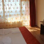 Aurelia Beach Complex