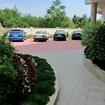 Адена Трейд Еоод