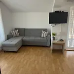 Guest Hause Eren