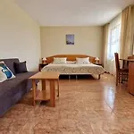 Family Hotel Selena