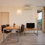 Fantastic Holiday Apartment At The Beach