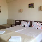 Hotel Laguna