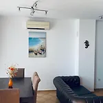 Bellevue Beachfront Paradise