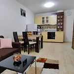 Apartment А С Една Спалня Sunny Island