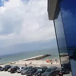 Sunny Bay Rooms