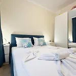 Sm Lovely Apartments On The First Line In Sozopol