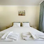 Studio Sun Marina