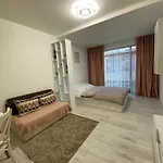 Студія В Комплексі Морський Фар