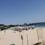 Панорамен Апартамент В Равда