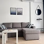 Amazing Apartment Near The Beach