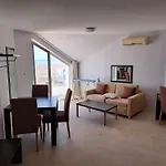 Wspanialy Apartament W Kompleksie Galateya