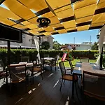 Ivian Family Hotel