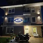 Villa Yanevi