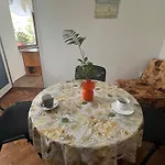 Апартамент Иванови