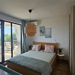 Smokini Beach Apartment