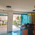 Lira Sto Apartments