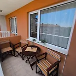 Sunny Beach Cozy Apartment With A Pool
