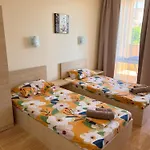 Comfortable Family Apartment For 4-6 People In A Beautiful Complex 