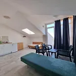 Villa Pashovi