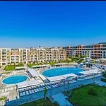 Premier Fort Beach Aparthotel