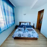 Kastela Guest House