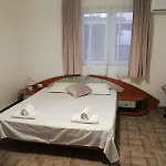 Hrisi