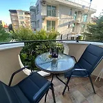Marina Studio