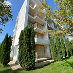 Z-Apartment
