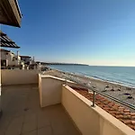 Stunning Apartment With Magnificent Sea View, B321
