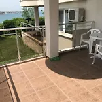 Къщи Над Плажа Анели