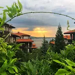Studio Sea Breeze Veranda In Santa Marina