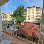 Apartment 24, Ryor