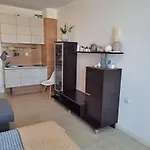 Vladan Apartments