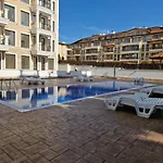 Sweti Wlas Premium Ferienwohnung Polarstar Beach Luxury Apartment 150 M Zum Strand Pool 1 Balkon Meeresblick Google Tv Bis Zu 4 Personen