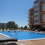 Sea Diamond Complex