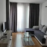 Double Cream Apartment
