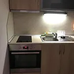 Голям Апартамент В Затворен Комплекс