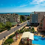 Belle View - Menada Apartments