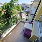 Apartment Gurko - Center And Sea Garden