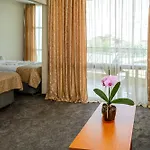 Paradise Hotel & Relax Center