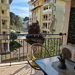 Good Vibes Apartment Avalon