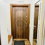 Апартаменти Тутхон Поморие