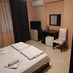 Hristovi Apartments & Studios
